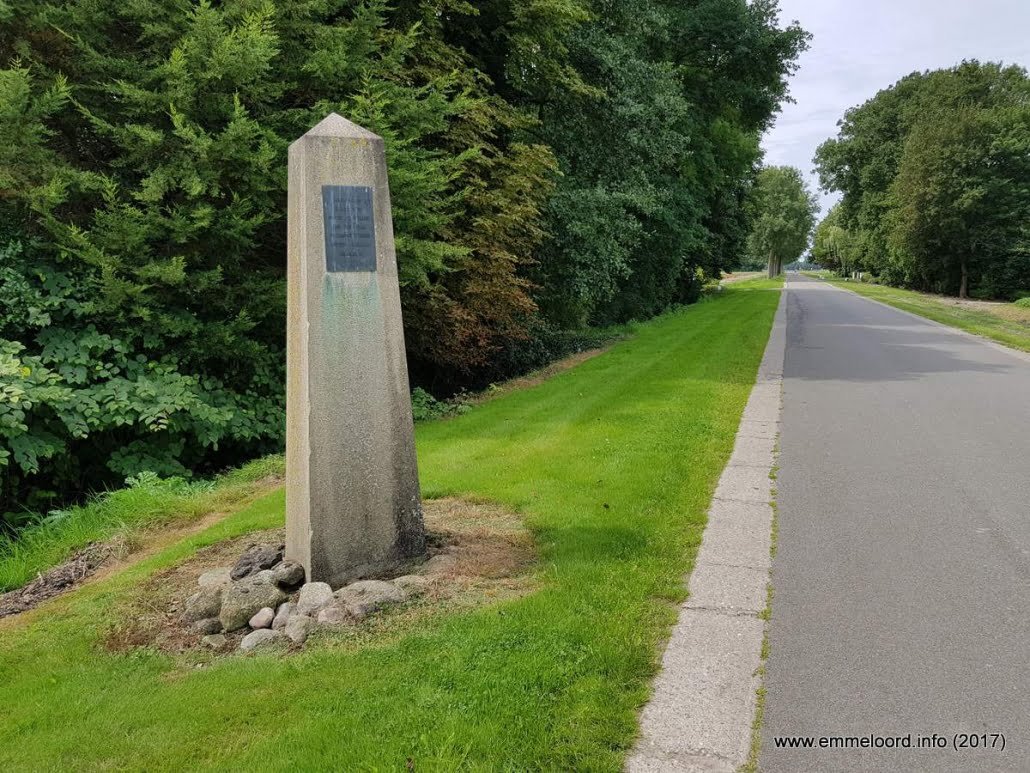 Naald - Obelisk-Pilotenweg-002.jpg