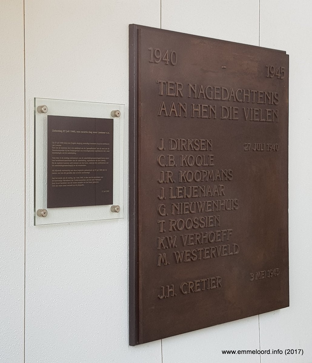 Herinneringsplaquette 1940 - 1945 - in gebouw gemaal Buma, nabij Lemmer