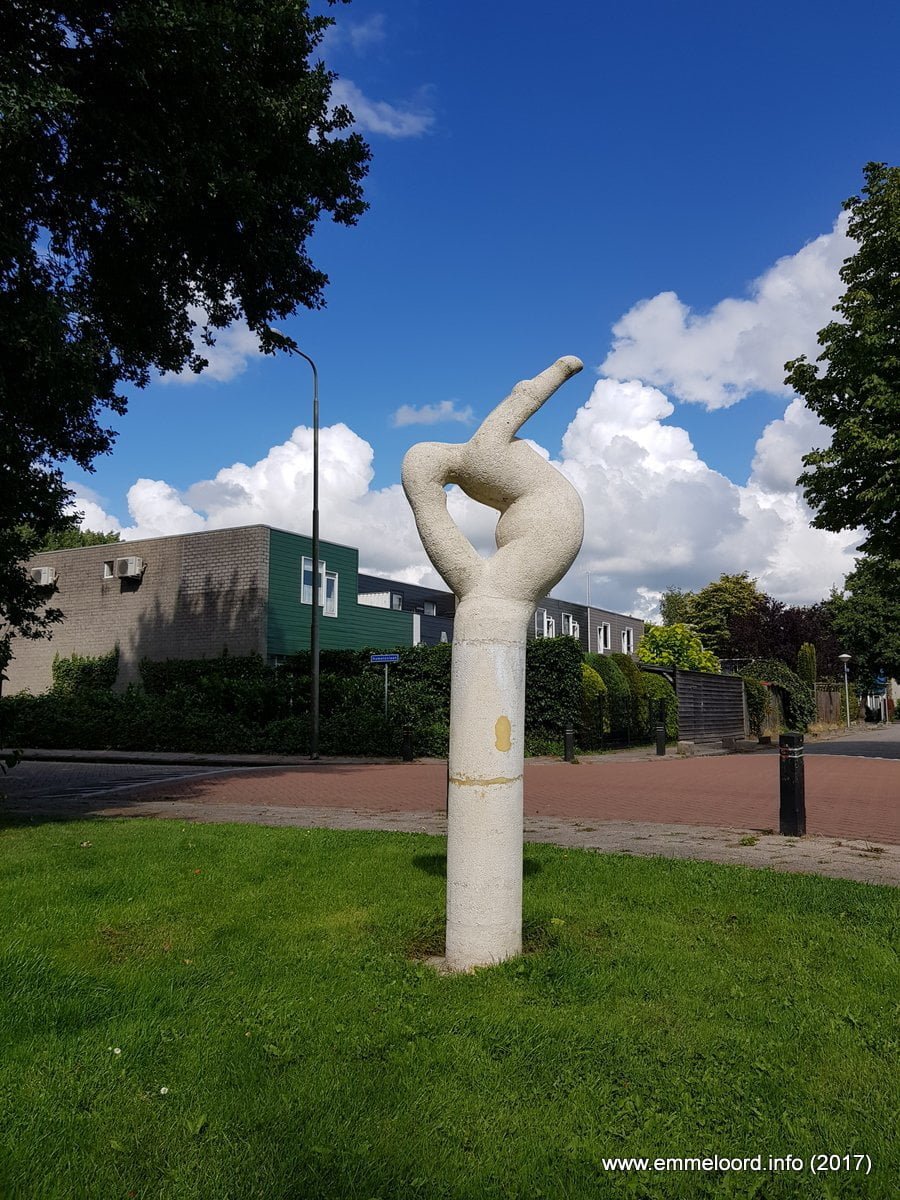 Abstract figuur - Henny Zandjans