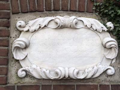 Verloren-gedenksteen-vlakje.jpg