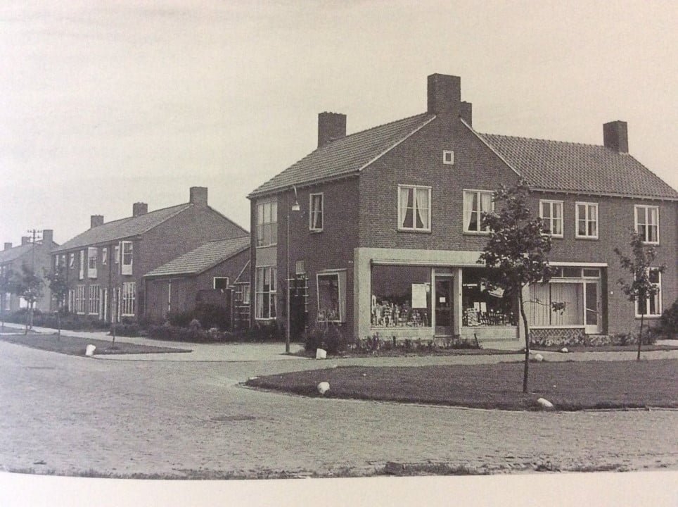 luttelgeest - Luttelgeest-Langebrink-en-kamplaan.-1954.jpg